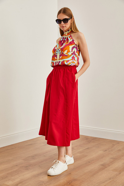 Olalook Kadın Kırmızı Cepli Beli Lastikli Midi Dokuma Çan Etek ETK-19000271