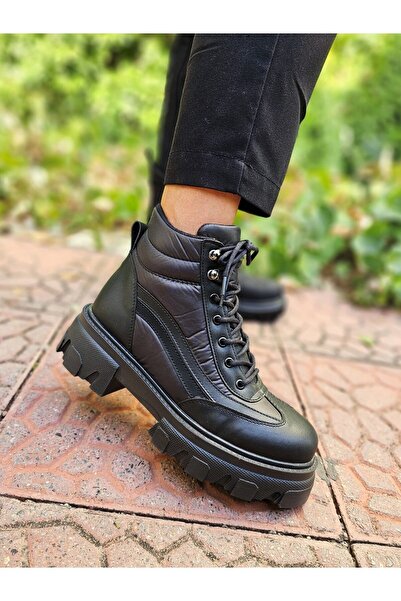 EPTC Kadın Siyah Kalın Taban Paraşüt Bağcıklı Spor Mini Kısa Bot