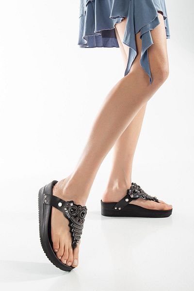 OLA Women's Flip Flops with Stone Pattern - Black