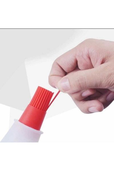 Dalian Home Silicone Oil, Sauce and Egg Spreading Brush with Chamber Dough Preparation
