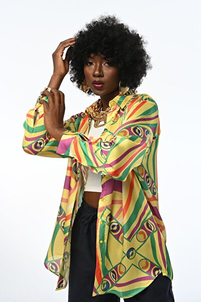 Orfeo Negro NŐI TÚLMÉRETŰ FORMA DIGITÁLIS NYOMTATOTT SZÍNES TESETURE ÉS NAGY MÉRETŰ MEGFELELŐ ING