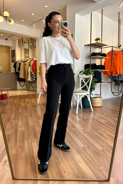 Unique Boutique Чорні брюки з високою талією з крепу - з еластаном