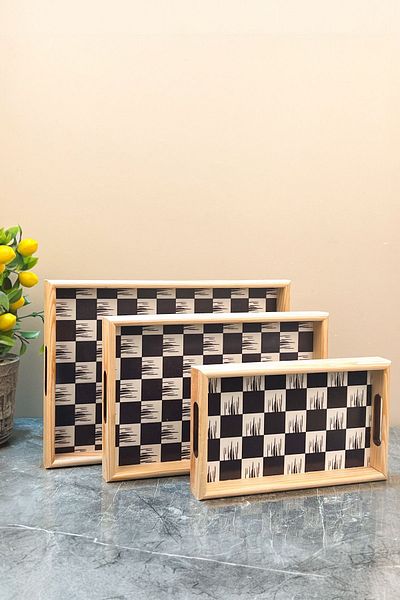 Sezka Life 3-Piece Checkerboard Wooden Presentation Tray - 3 Sizes