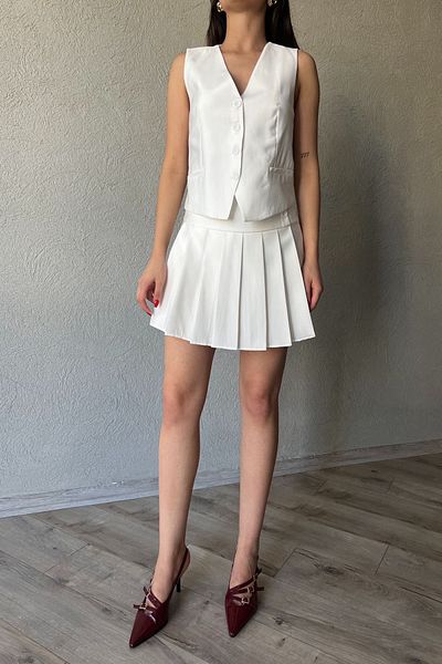 Seda Yalçın Atelier Masculine Ecru Vest and Pleated Skirt Set