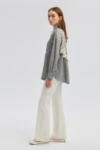 Touché Privé Elegáns ing bojtrészlettel