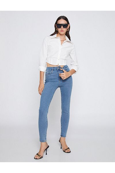 Koton Röhrenjeans mit hoher Taille – Carmen Jean