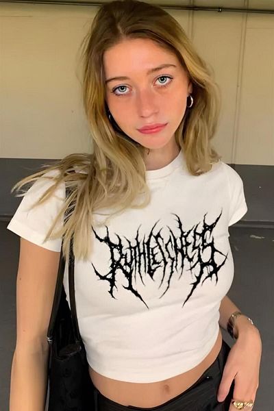 Carpe Black Text Crop