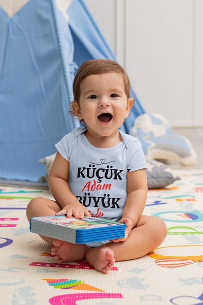 ADABEBEK Baby Bodysuit with Snap Fasteners Printed Body - Little Man and Big Heart Pattern 10060
