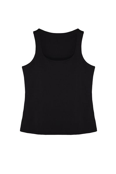 Trendyol Curve Schwarze Scuba-Burner-Bluse in Übergröße - TBBSS24AF00099