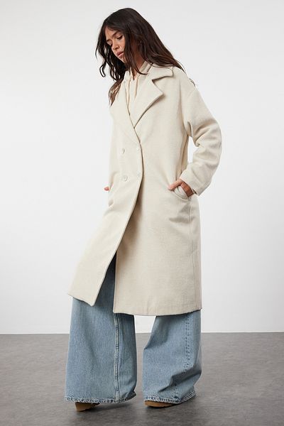 Trendyol Collection Langer Oversize-Mantel aus Wolle mit Stempelmuster - Ecru TWOAW21KB0038