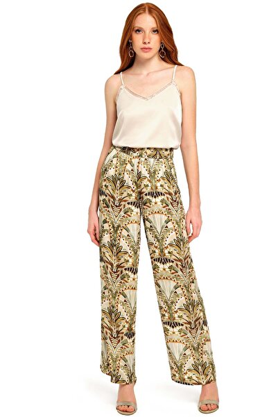 Guitar Dantel Detaylı Bej Saten Atlet