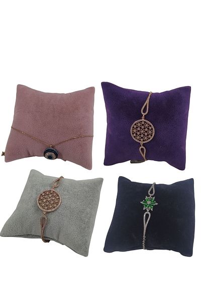 ÖZER KUTU Suede Pillow Organizer 4 Pieces Mixed Bracelet Watch and Handcuffs 8x8 cm