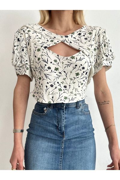 SHUGAA Women's Window Detailed Blouse