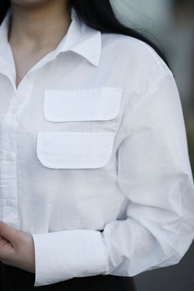 Borceelle Cămașă Crop de in pentru damă - BUzunar