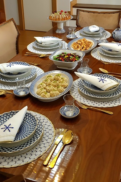 Tull Dizayn WORLD SERİSİ 6 AMERİKAN SERVİSİ, 6 PEÇETE, 6 KOKTEYL PEÇETESİ VE ...