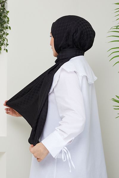 Golden Rose Jacquard Houndstooth Shawl