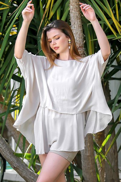 Chiccy Μπεζ Oversize Casual Μπλούζα - Ανοικτή Λαιμόκοψη, Μπατ Σακάκι, Διπλή Στρώση Υφαντό