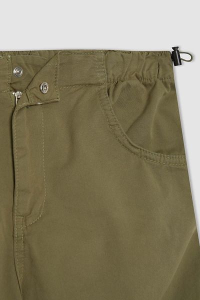 DeFacto Coool Parachute Gabardine Trousers with Elastic Waist Legs A2281Ax23Au