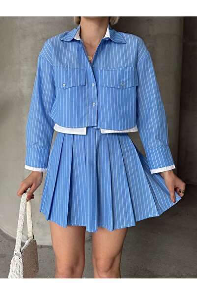 R&G RIMANERE GIOVANI Set mini fustă și jachetă pentru femei cu dungi albastre plisate