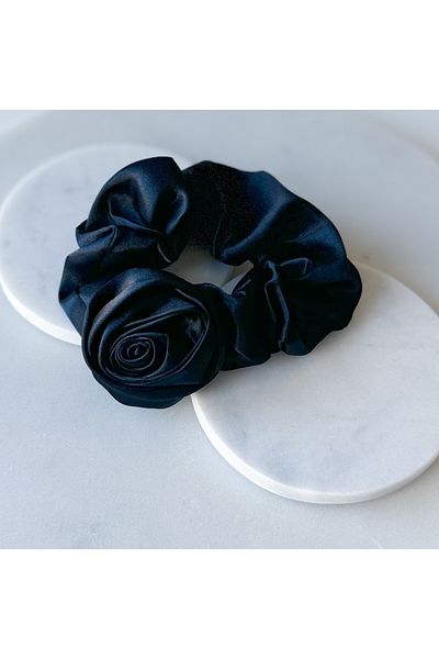 CHARMLUCKY Satin Rose Bagel Buckle