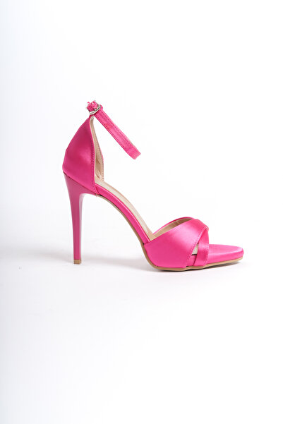 GökDesem GÖKDESEM KADIN İNCE TOPUKLU ÇARPAZ BANTLI FUŞYA TOPUKLU AYAKKABI