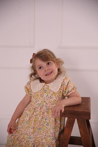 pommelly baby Scallop Collar Girl's Dress