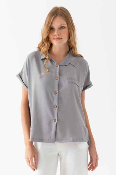 EtkiModa Γκρι κοντομάνικο γυναικείο πουκάμισο Aerobin - Σχέδιο με διπλό μανίκι