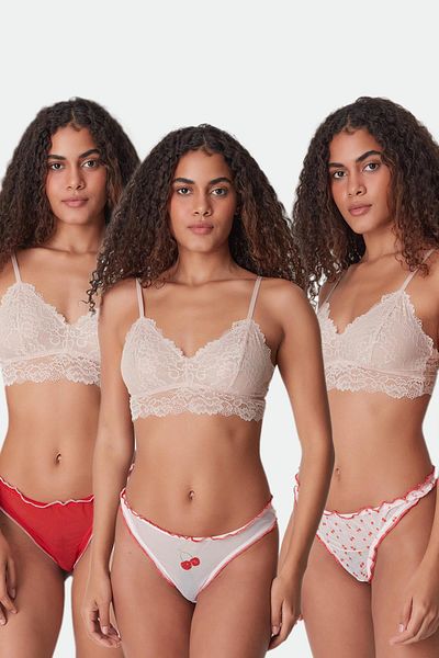 C&City 582 Model Thong Panties - Pack of 3 White/Red/Pink