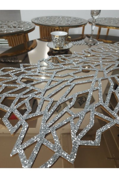SEHARA مفرش طاولة/لامع/100×33 سم/قطعة واحدة/جلد صناعي لامع/ورقتان، هدية بتصميم زهرتين
