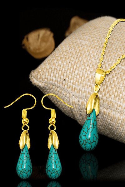 Tesbih Atölyesi Gold Drop Cut Turquoise - Turquoise Stone Necklace and Earring Set, Certified