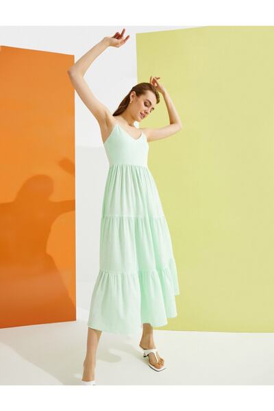 Koton Γυναικείο φόρεμα με πράσινο σχέδιο