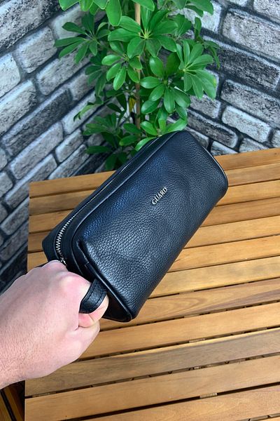 GUARD Black Leather Handbag