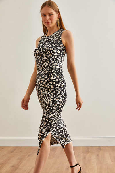 Olalook Μαύρο φλοράλ στάμπα Πλεκτό φόρεμα μίντι - Crew λαιμόκοψη και σκίσιμο ELB-19002183