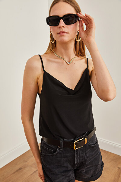 Olalook Černá dámská halenka s límečkem Degaje - Strappy BLZ-19002462