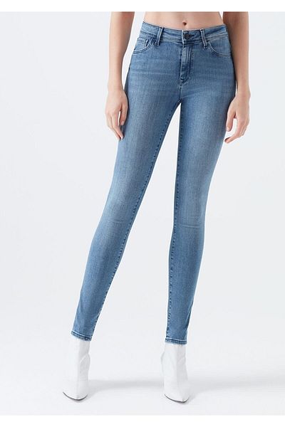 VEGA Blugii skinny albaștri care nu se decolorează Cendy Tower prezintă pantaloni de denim care slăbesc