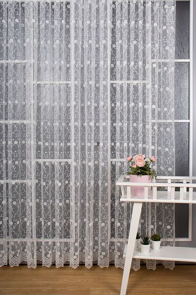 Perdelit Daisy Flower Patterned Embroidery Tulle Curtain (1/2.5 Normal Pleat)