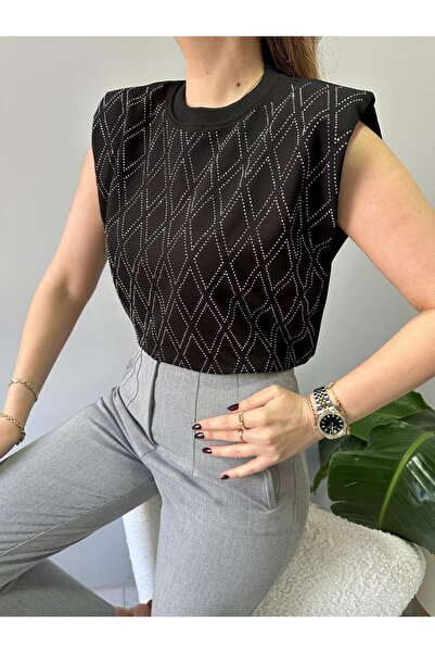 Okyanus Butik Kadın Baklava Desenli Taşlı Vatkalı Bluz