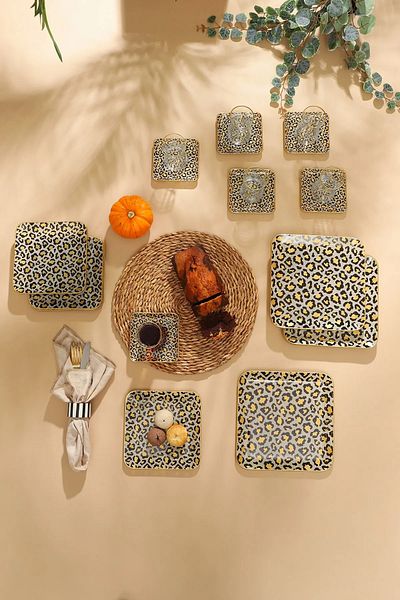 B&M 24 Piece Leopard Patterned Square Breakfast Set