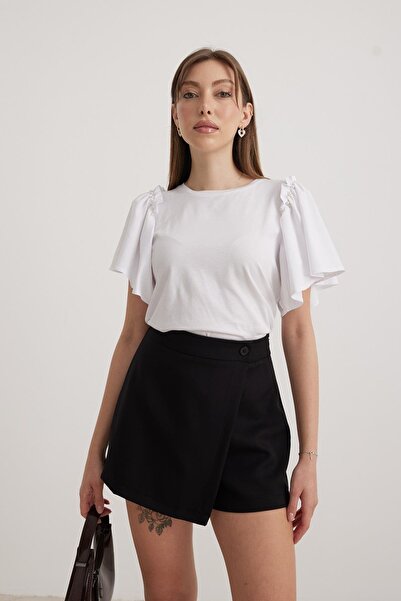 LEVURE White Women's T-Shirt - Sleeve Flywheel and Stone Detail