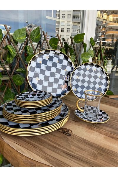 B&M 24 Piece Checkered Butterfly Patterned Round Handle Breakfast Set