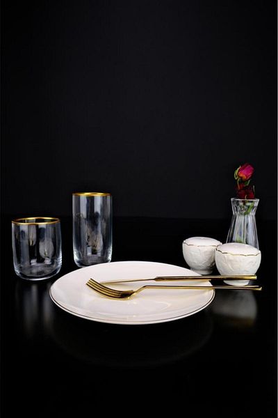 Digithome Lombardino - 20 cm Wide Minimalist Modern Gold Porcelain Cake Plate