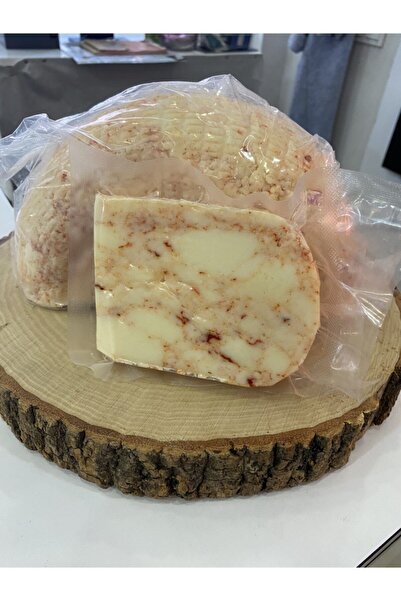 Yakut Süt Ürünleri Yakut Süt Köz Biberli Peynir 1 Kg