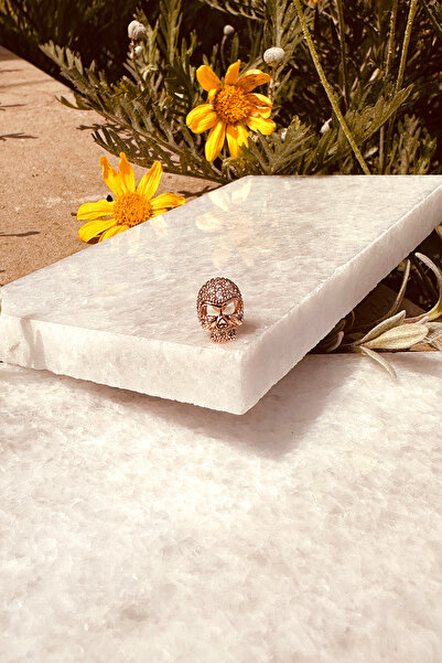MOONİ ACCESSORİES Çelik Taşlı Kurukafa Tasarım Rose Gold Renk 316l Stainless Steel Piercing Tragus Helix