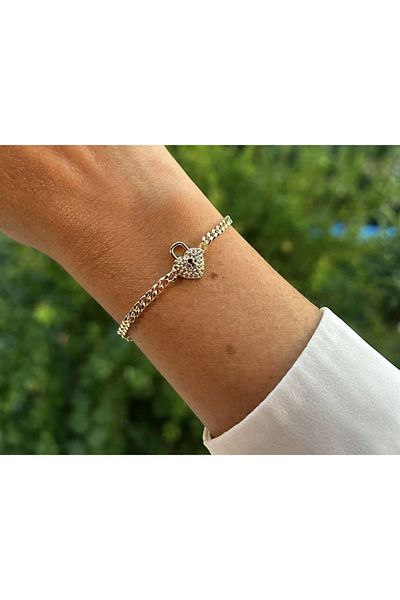 Müge Bijouterie Women's Jewelled Locked Heart Bracelet