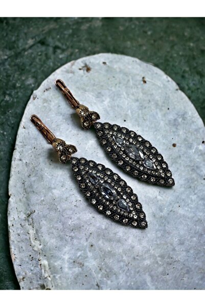 FAYRA ACCESSORIES Diamond Mounted Zircon Stone Earrings