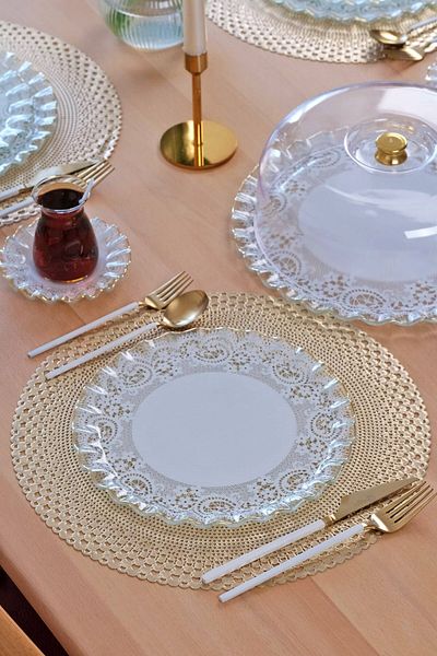 Glore Gold Gilded Glass Serving Plate for 6 People - Marche Set