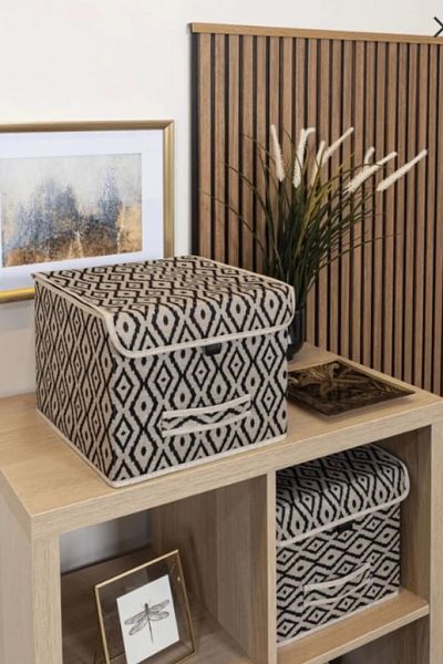 MasterCar Multi-Purpose 30 X 30 X 23 Bohe Shelf Organizer Décor Box and Stick Base