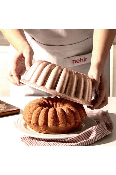 Nehir Yellow Azalea Cake Mold - Rose Gold - 26 cm Standard Aluminum 1 Piece