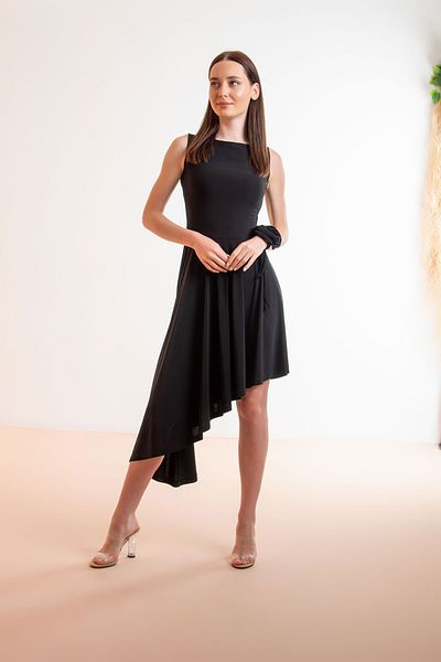 Laranor Asymmetrical Design Boat Neck Dress