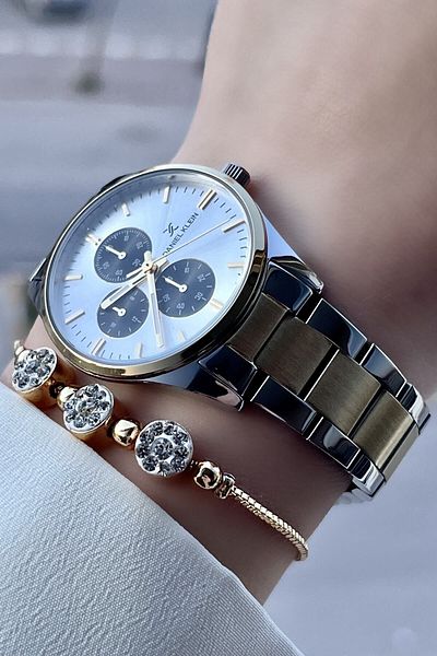 Daniel Klein Women's Wrist Watch and Gift Bracelet with Gold Silver Color Adjustable Band Dkgnct413